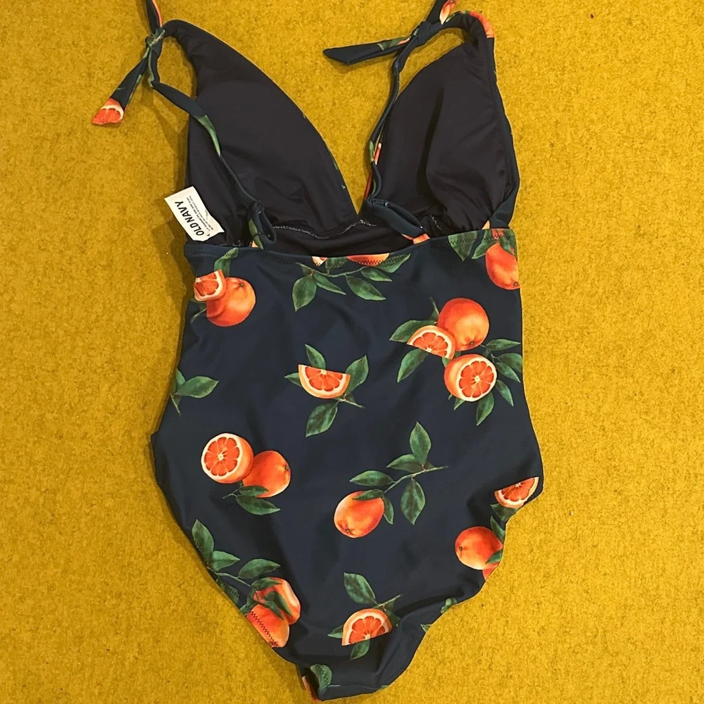 Old Navy Women's One Piece Swimsuit - Navy and Orange - Picture 4 of 4